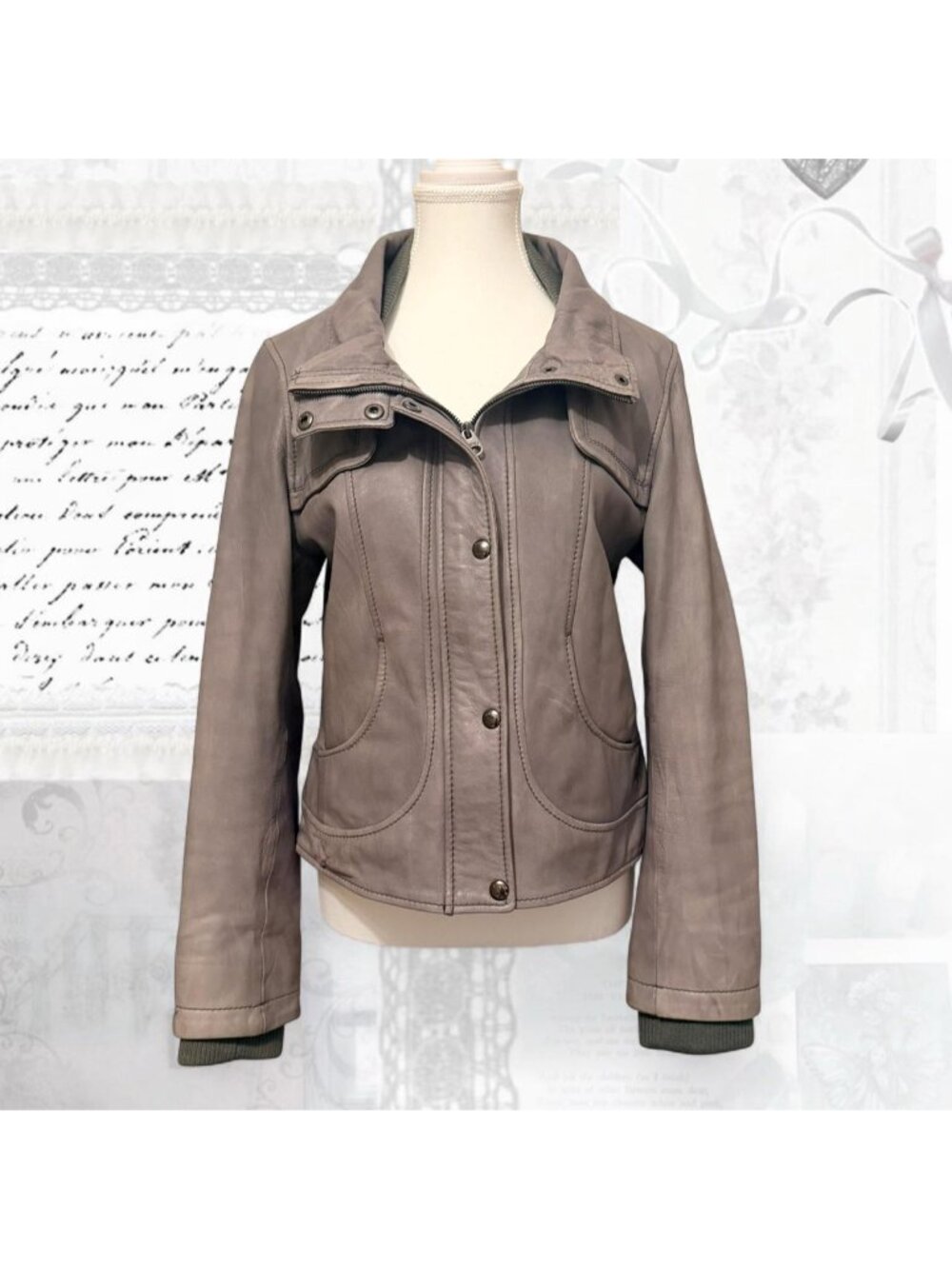 Vintage GUESS grey genuine leather jacket size L•...